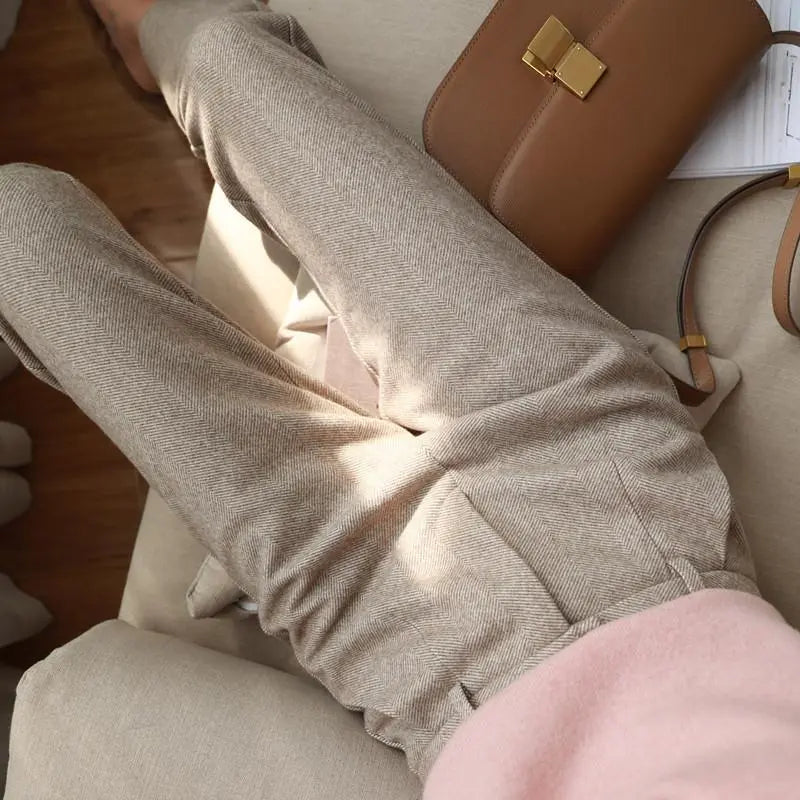 Tamboon · NW TP-37 — High-Waisted Straight-Leg Trouser