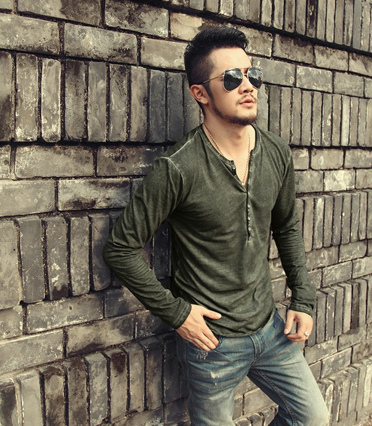 Bluff · NW KT-10 — Long-Sleeve V-Neck Henley Tee